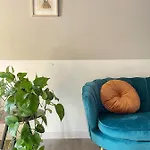 Alkimia Smart Bed and Breakfast Φεράρα
