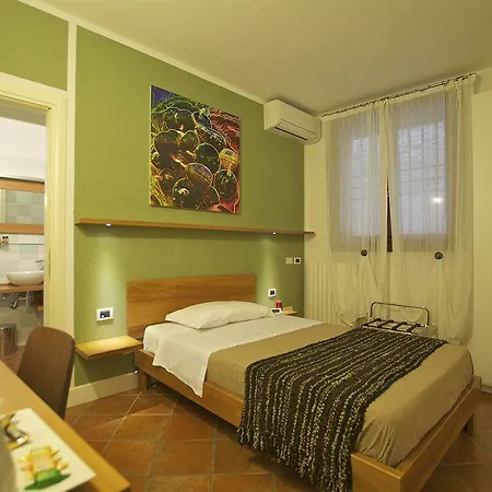 Bed & Breakfast Alkimia Smart Ferrara