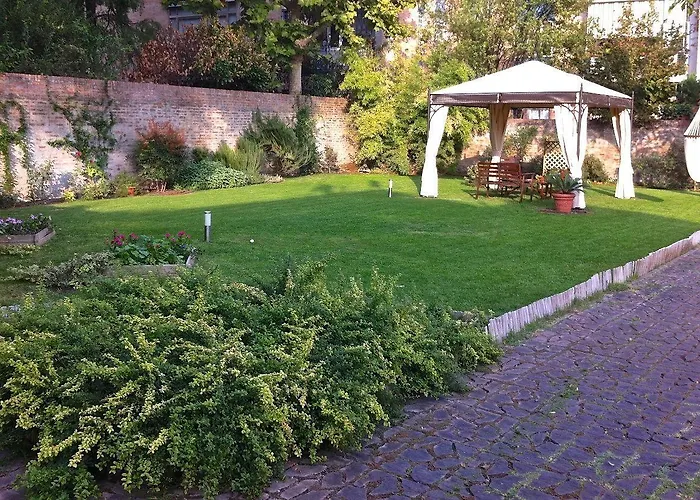 Alkimia Smart 住宿加早餐酒店